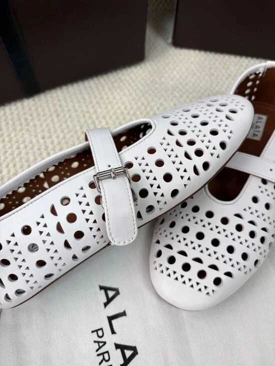 ALAÏA White Perforated Mary Jane Flats - Picture 5 of 6